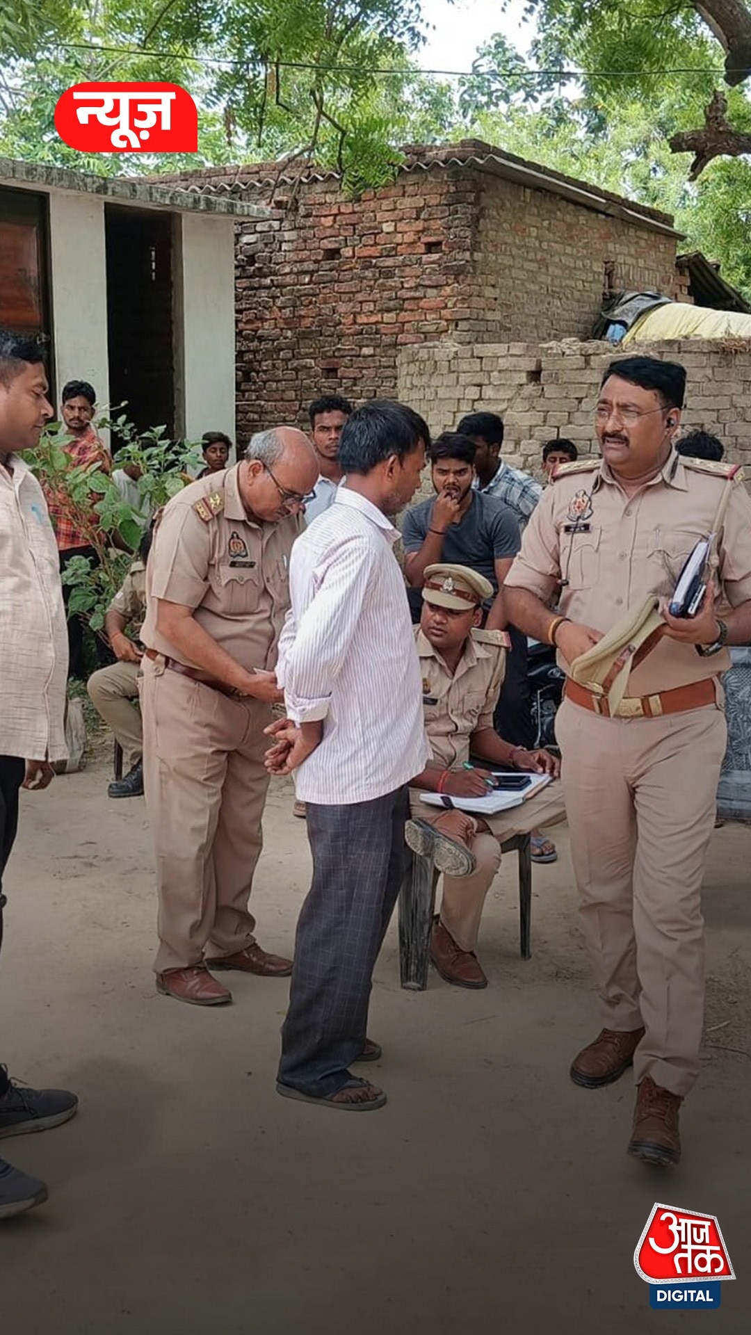 पत्नी की हत्या कर पत‍ि ने दे दी जान, सुसाइड नोट में ल‍िखा- चर‍ित्रहीन हो गई थी