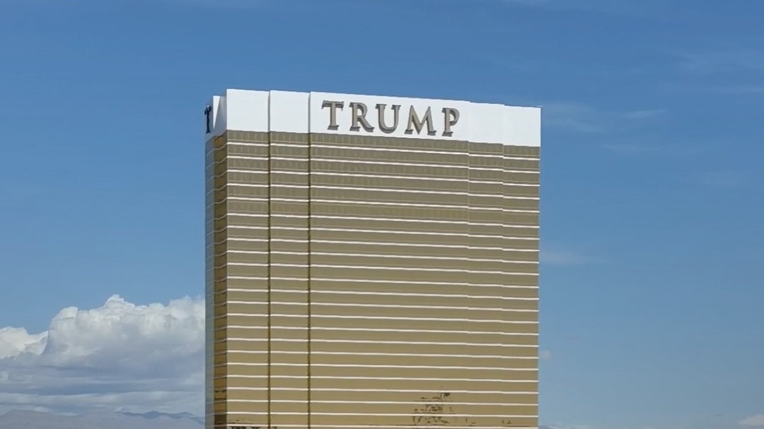 trump hotel rental scam