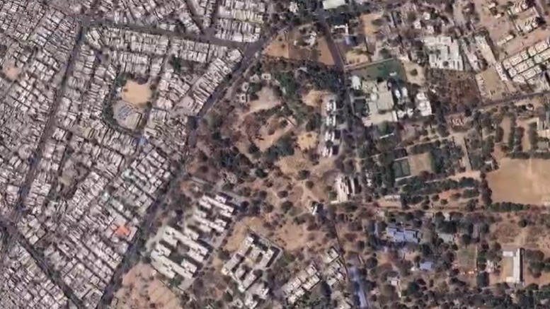 अहमदाबाद से लंदन जा रही फ्लाइट दुर्घटनाग्रस्त, देखें तबाही की तस्वीरें...