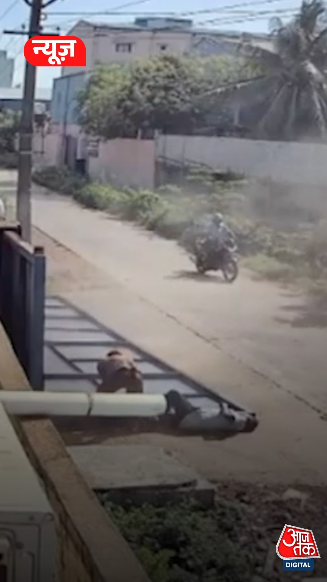 तमिलनाडु में लोहे का गेट गिरने से सिक्योरिटी गार्ड की मौत