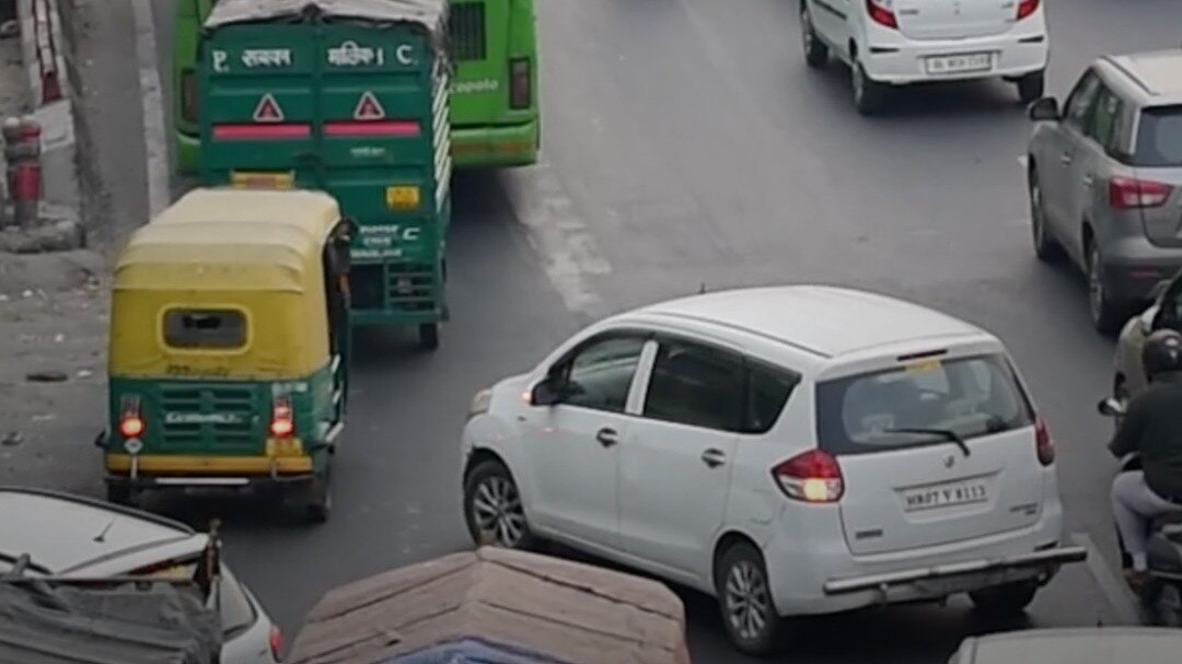 delhi old vehicle seized will be returned and how?