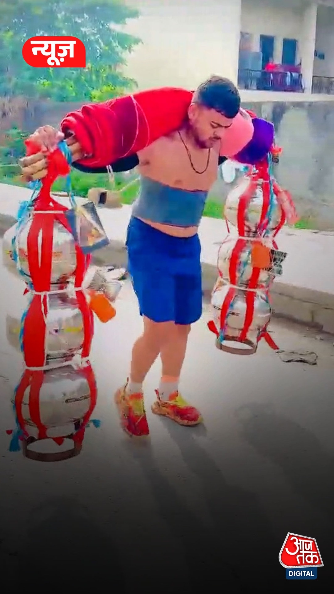 कांवड़िए ने बीच में क्यों रोकी यात्रा?