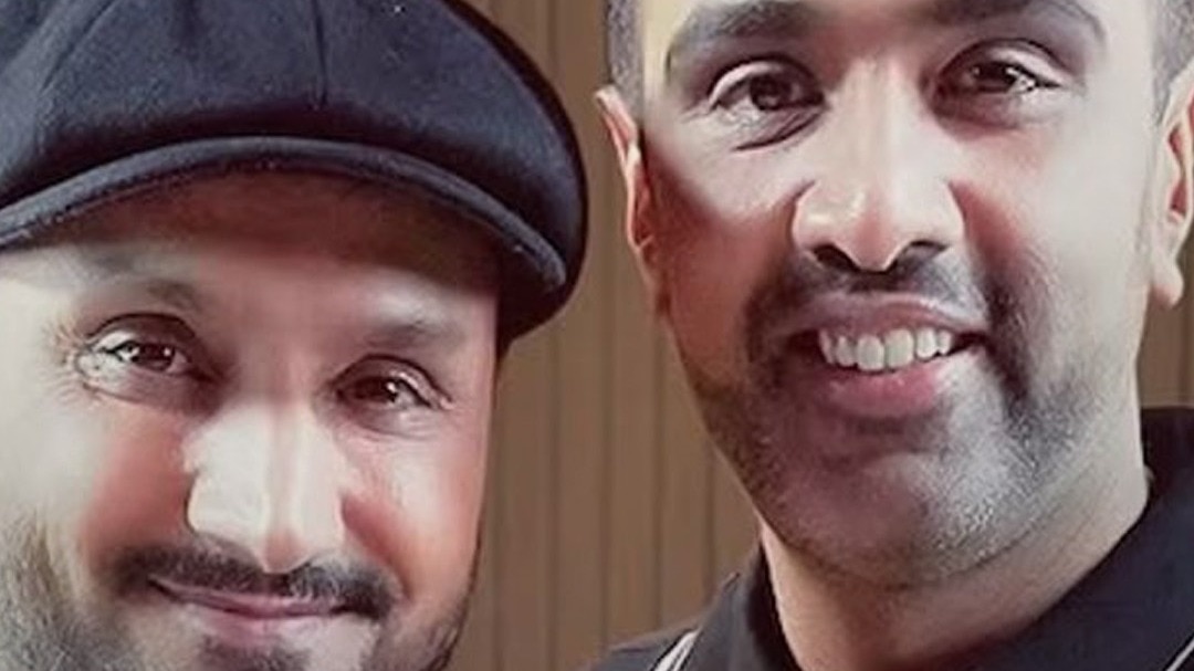 Ashwin And Bhajji 