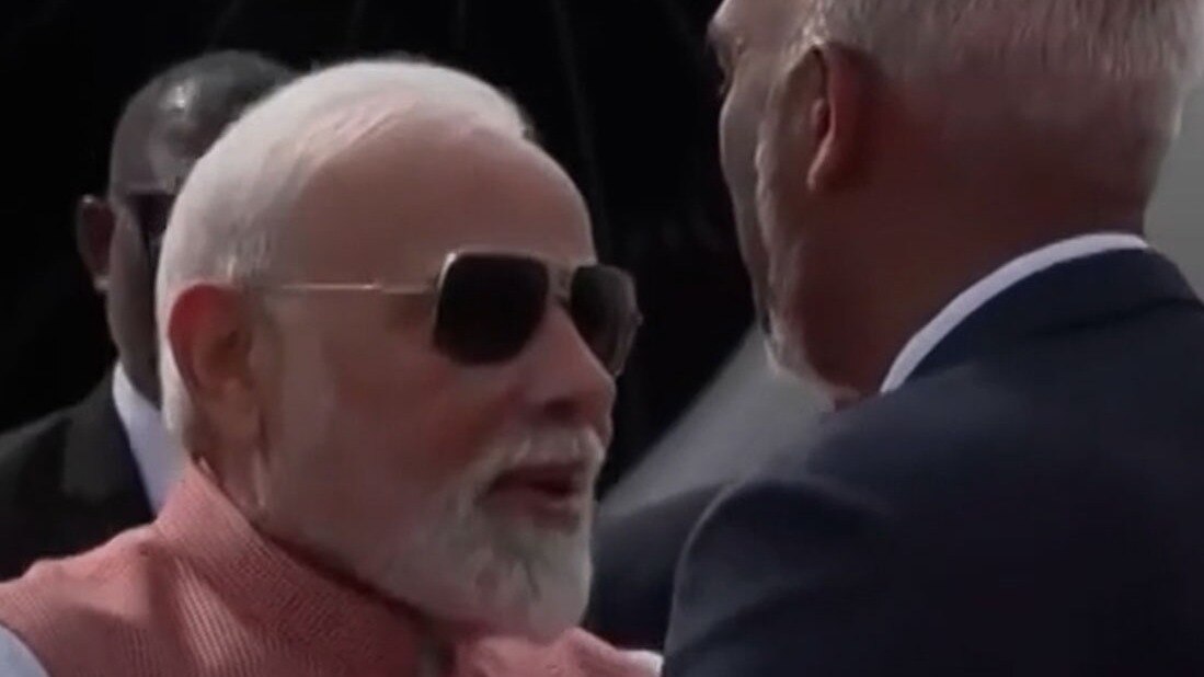 Maldives_Cabinate_welcomes_PM_Modi