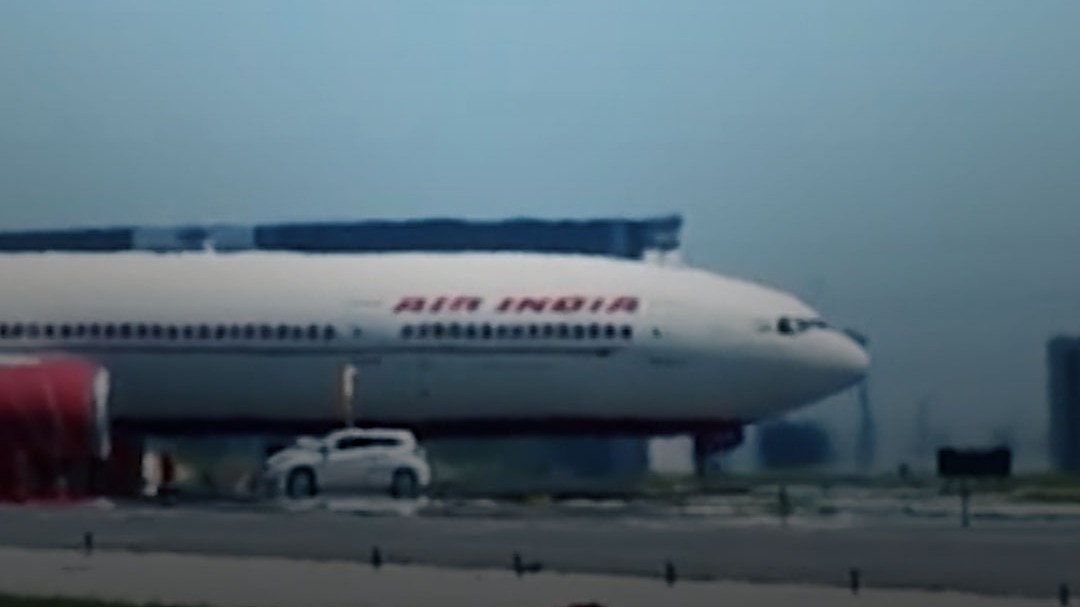 air india flight emergency landing in chennai