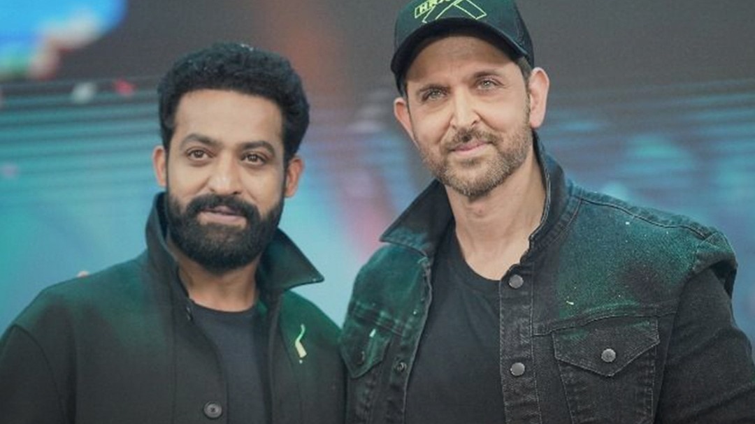 War_2_First_Day_Collection