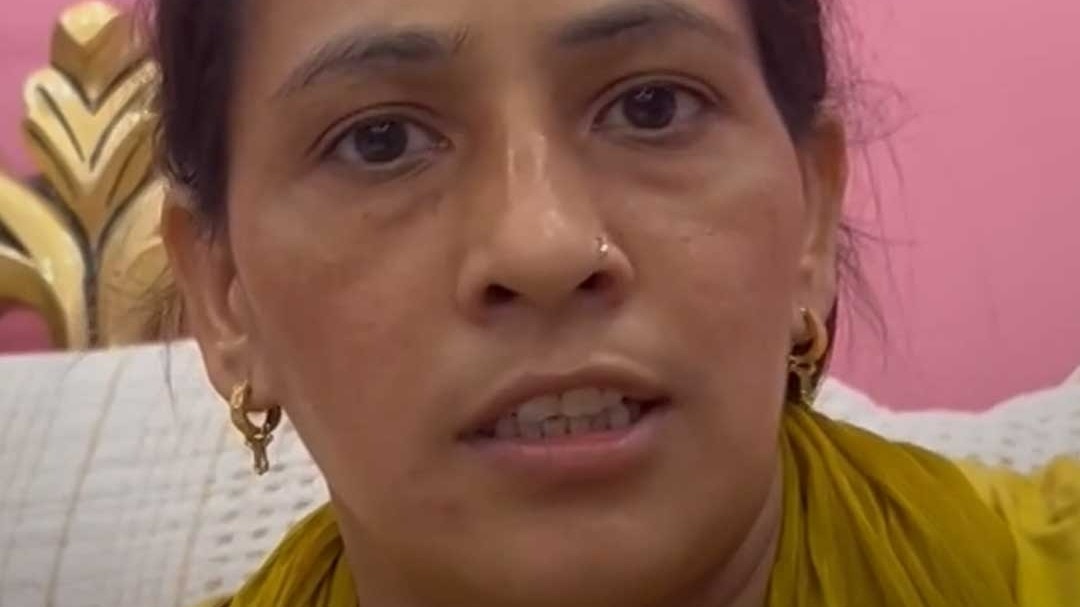 Meenakshi, Nikki Bhati's sister in law 