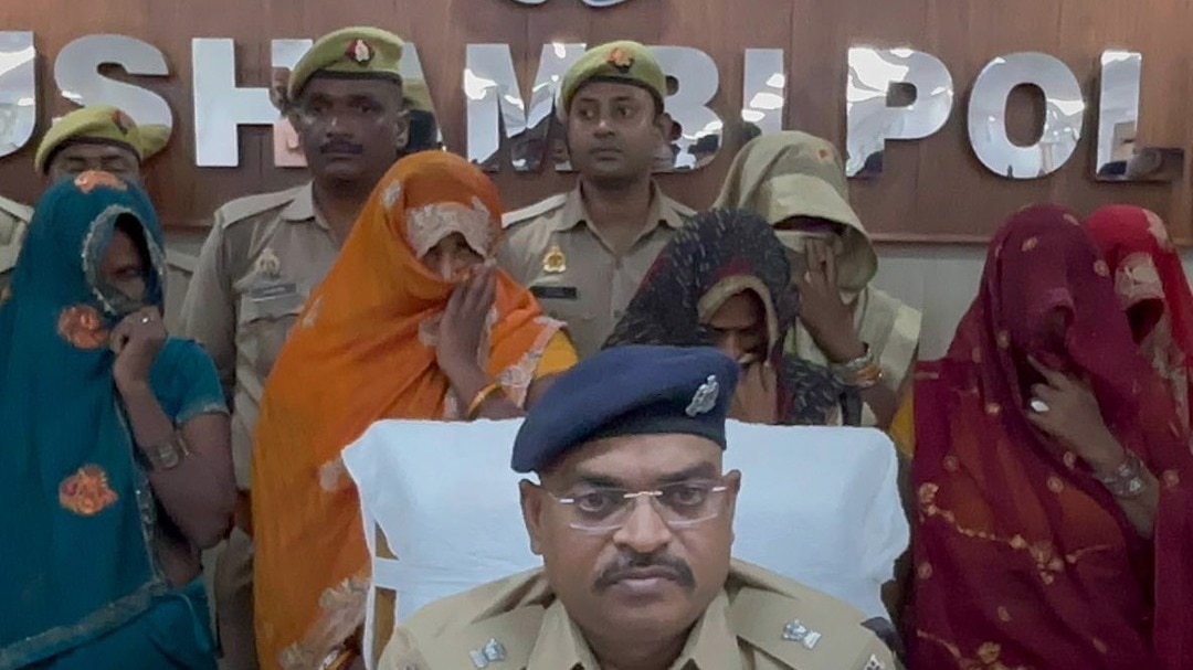 kaushambi police arrest thief gang 