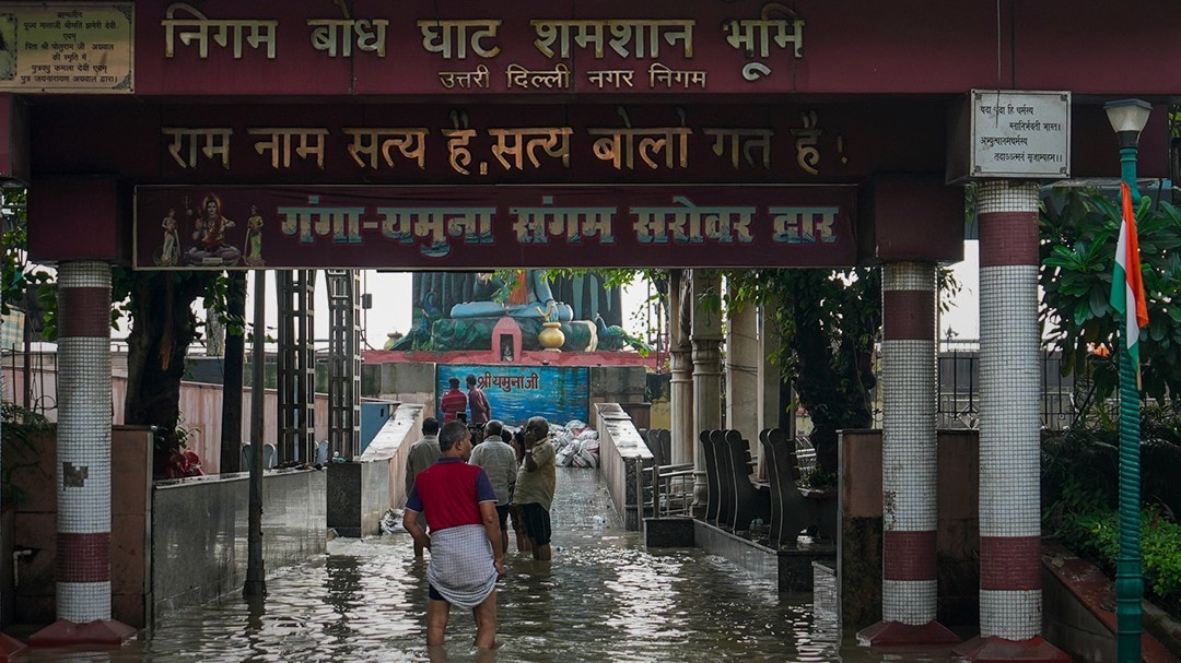 yamuna enters nigambodh