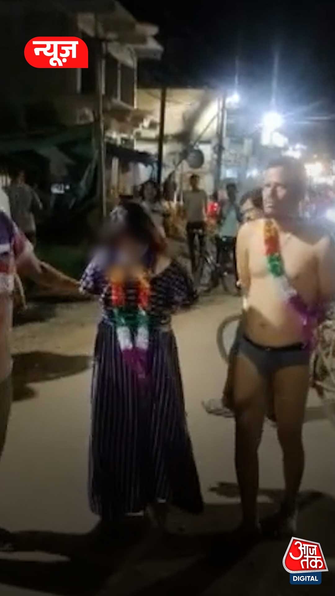 महिला शिक्षक से बीच सड़क मारपीट, जानें मामला