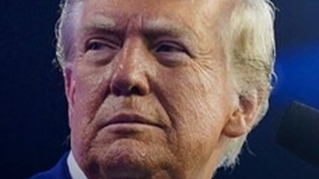 बाहरी फिल्मों पर लगाएंगे 100% टैरिफ, Donald Trump का दावा