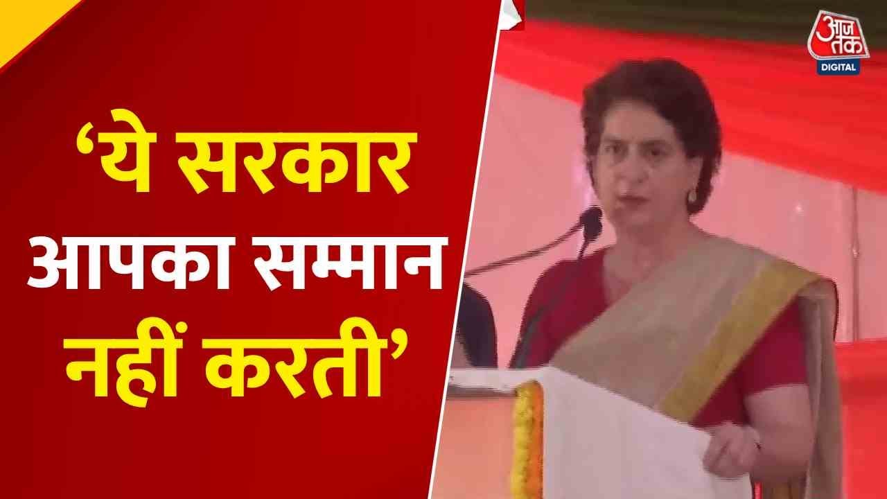 Monthly promise of ₹2500 for women, ₹25 lakh health insurance.