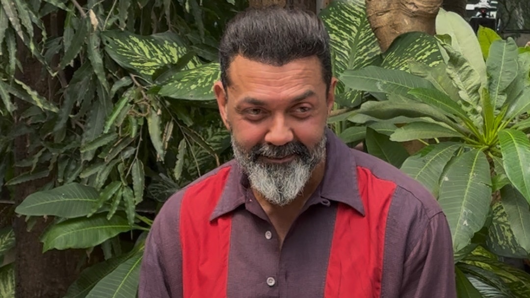Bollywood में Bobby Deol के 30 साल पूरे, यूं किया सेलिब्रेट
