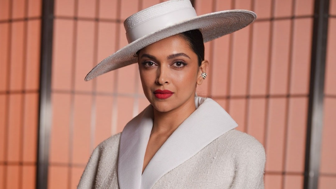 Dipika Padukone 