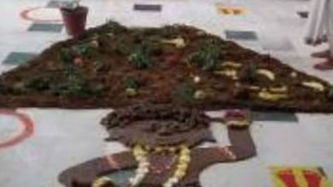 Govardhan Puja 2025: जानें तिथि, मुहूर्त और पूजन विधि