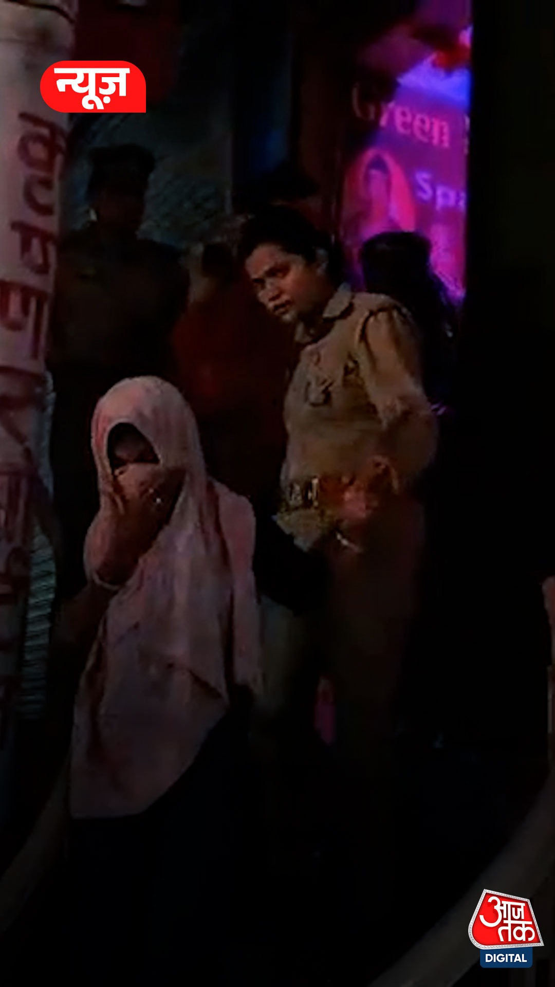 मथुरा में स्पा सेंटर पर छापा