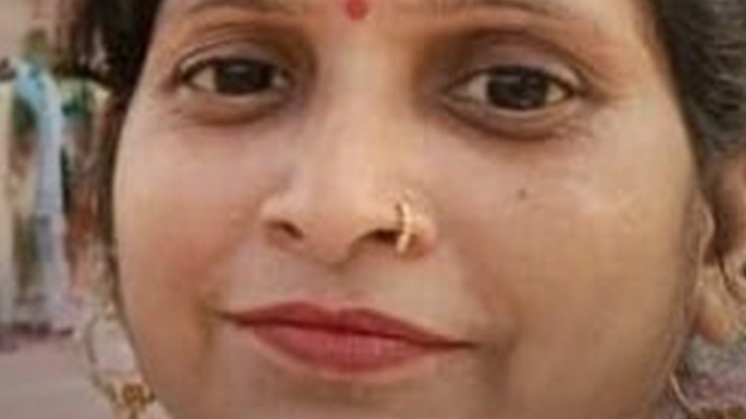 शख्स ने पत्नी की हथौड़ा मारकर कर दी हत्या