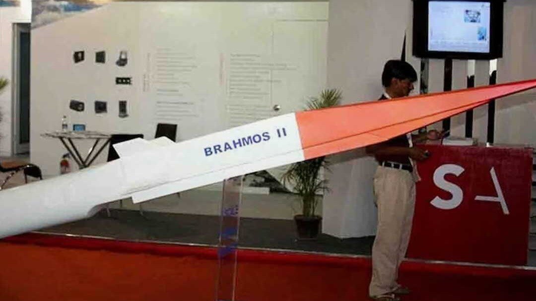 brahmos_2_missile