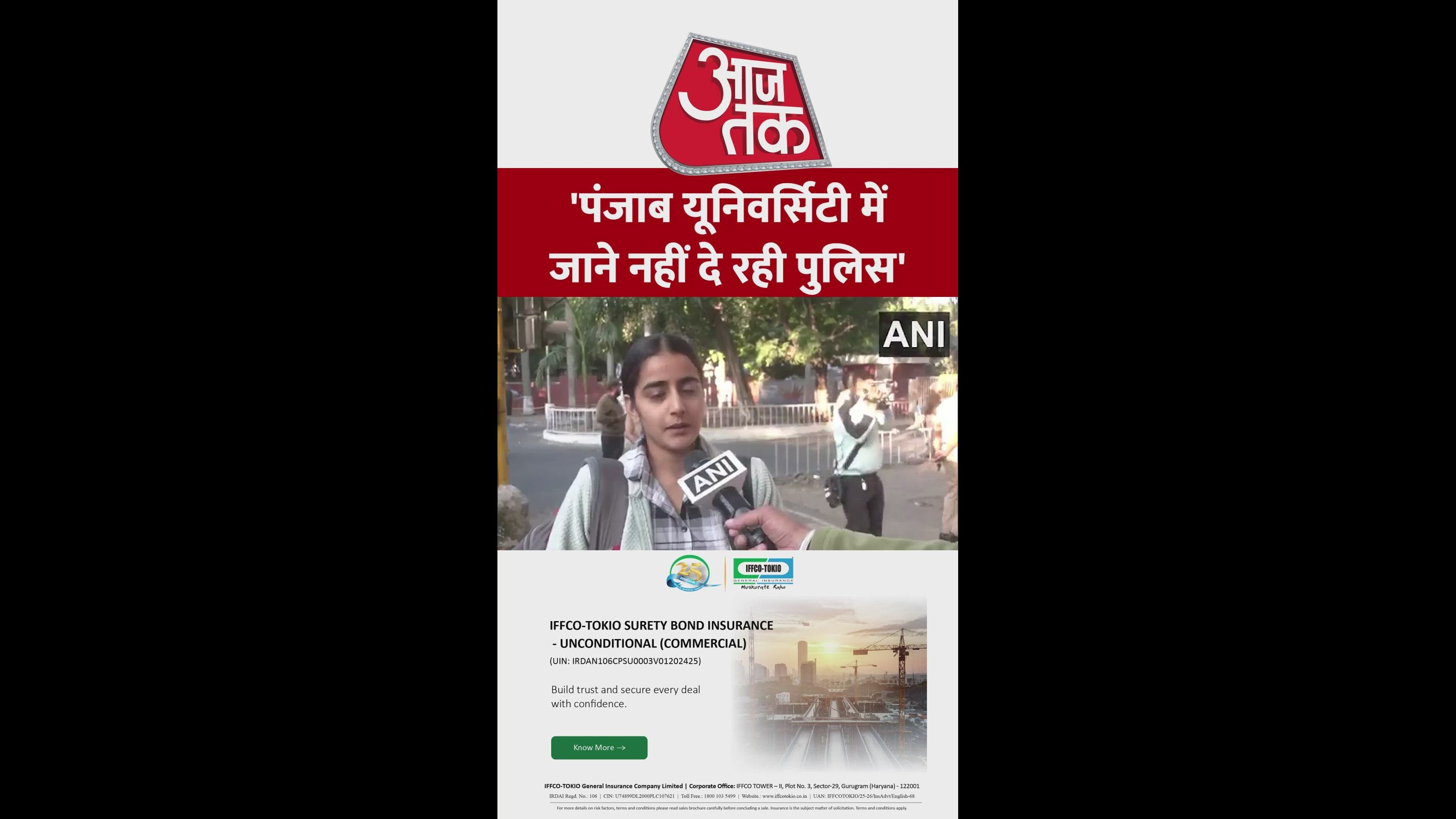 students are unable to enter university due to police protest