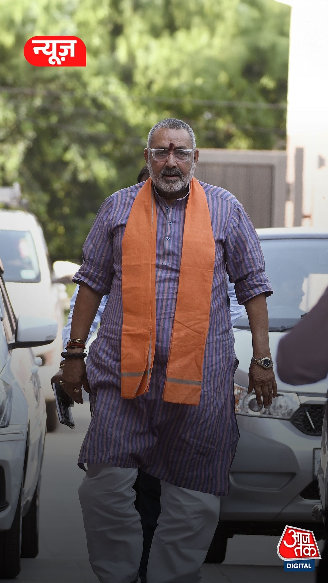 ये Pak नहीं, Bihar में Voting पर बोले Giriraj Singh