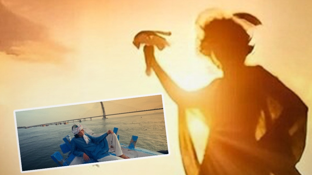 Laalo Krishna Sada Sahaayate