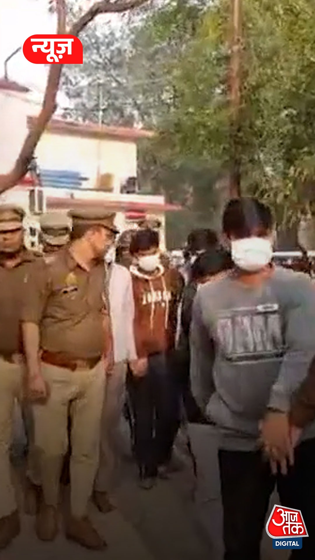 नोएडा में फ्रॉड गैंग का ऐसे हुआ पर्दाफाश