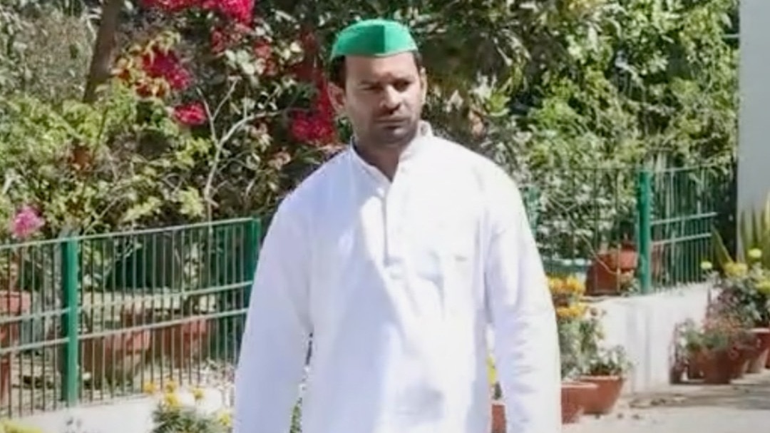 Tej_Pratap_support_Rohini