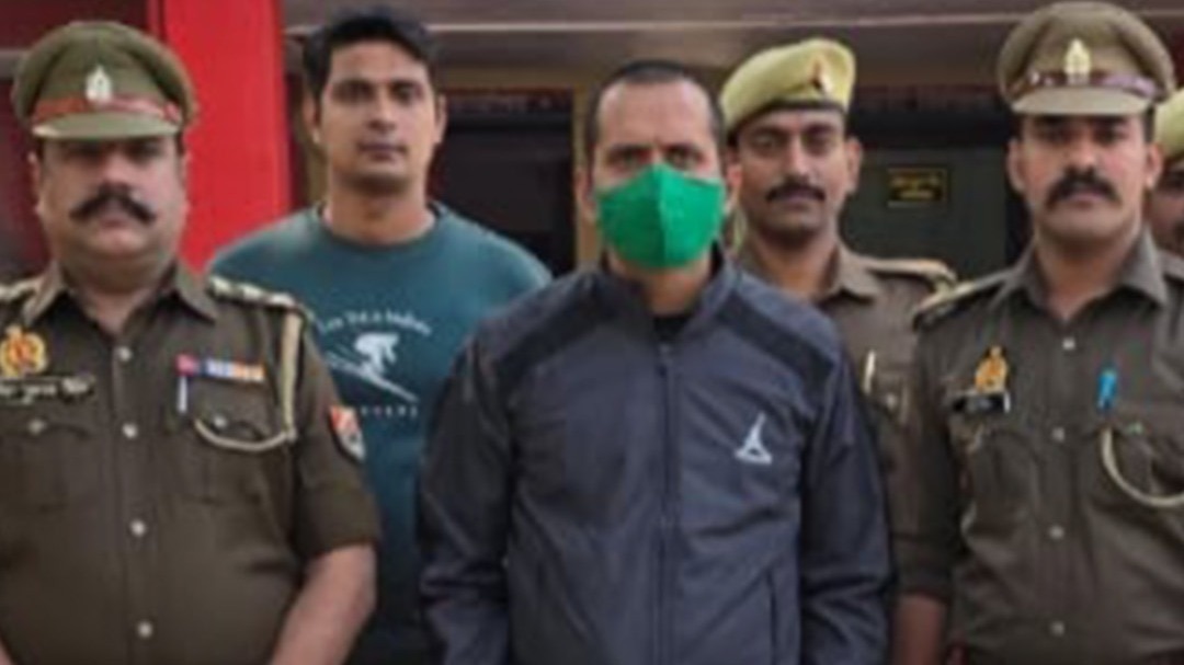 Hamirpur police inspector  kills married girlfriend