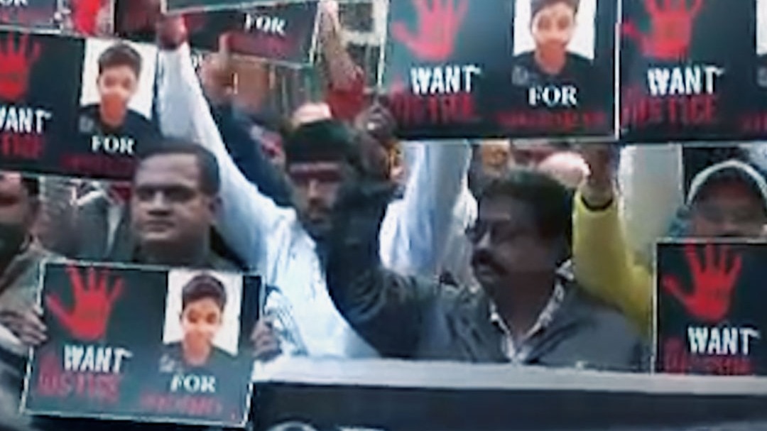 Delhi School student commits suicide