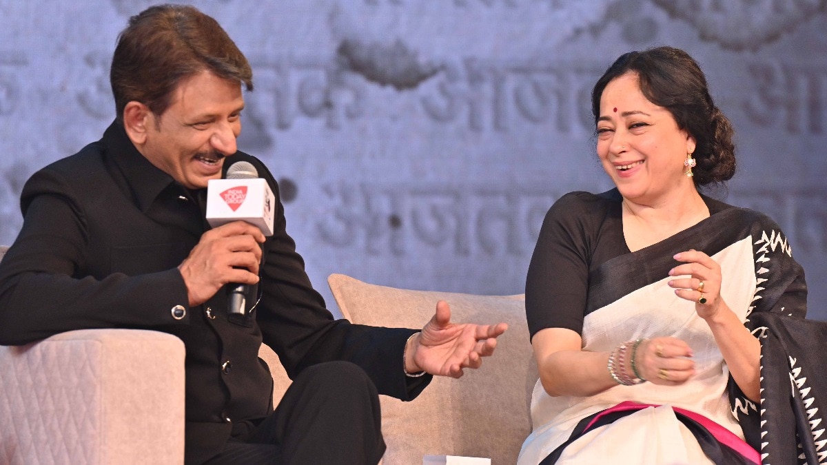 Actor Rajesh Tailang and Sheeba Chadha in Sahitya AajTak 2025 