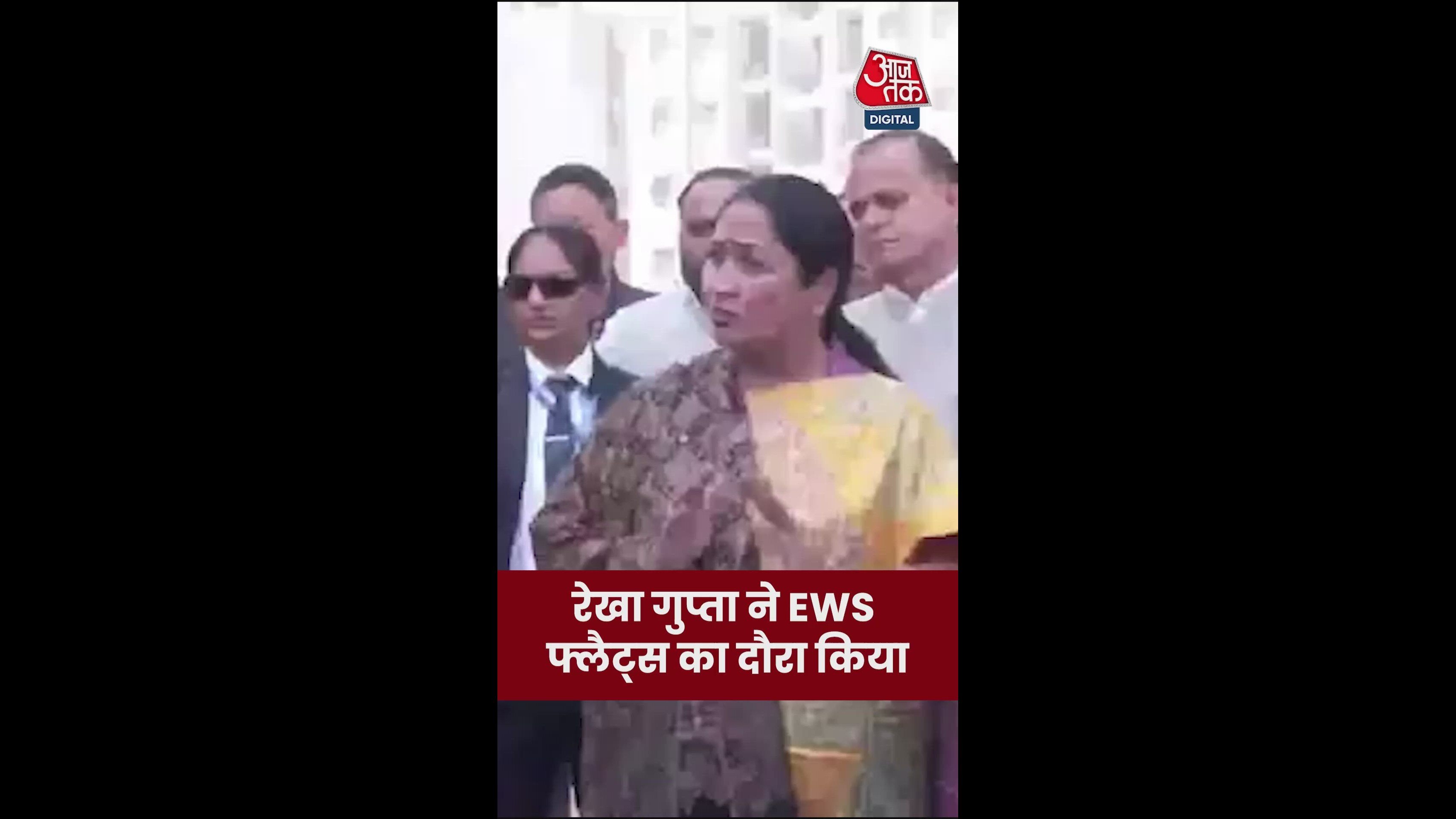 जी थोड़ा नीचे जी