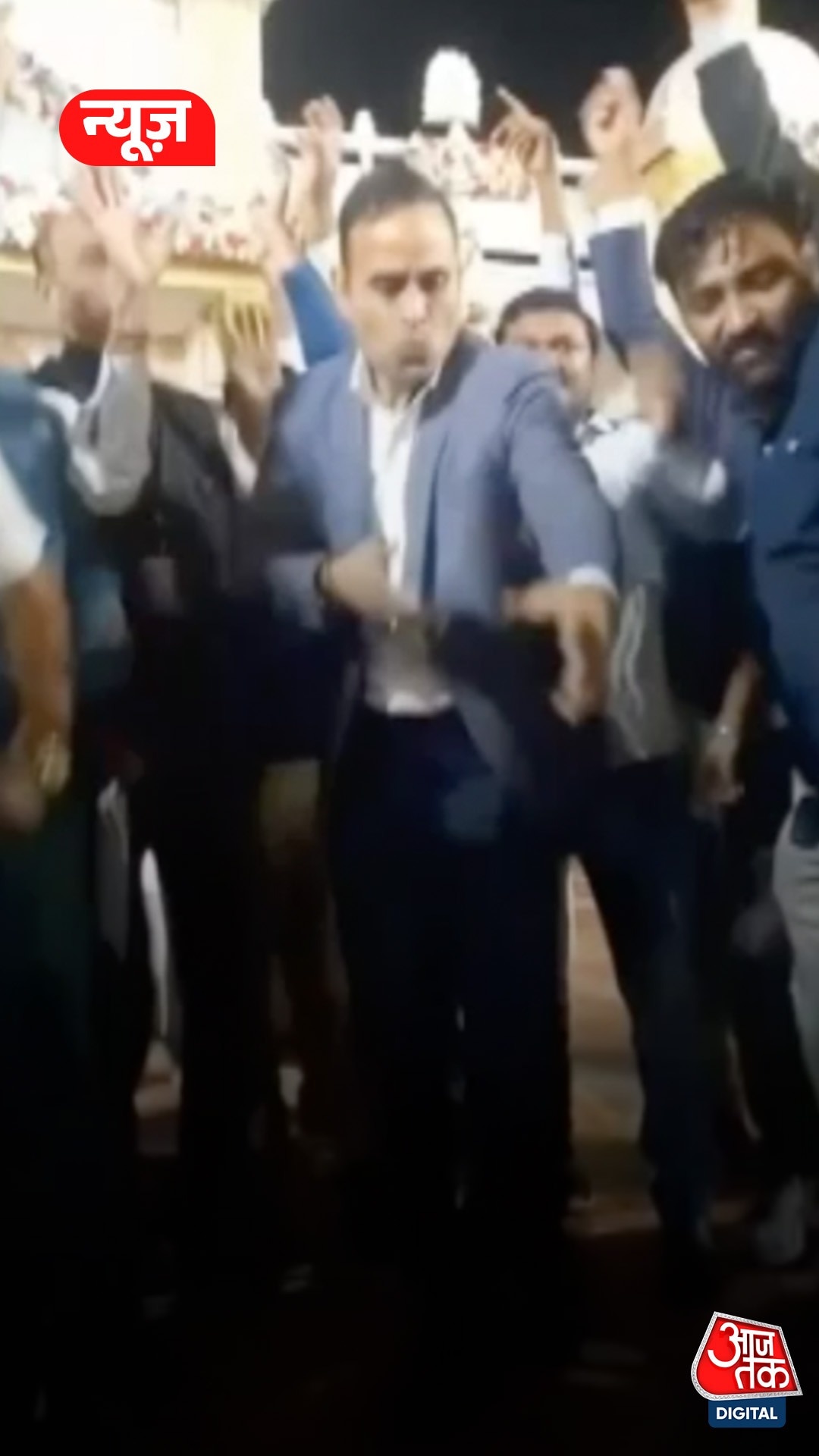 राजस्थान के चौमू में BLO के साथ नाचे SDM