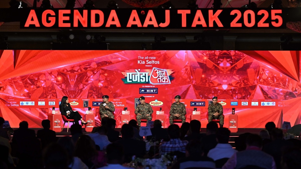 Agenda Aajtak Veer Tum Badhe Chalo