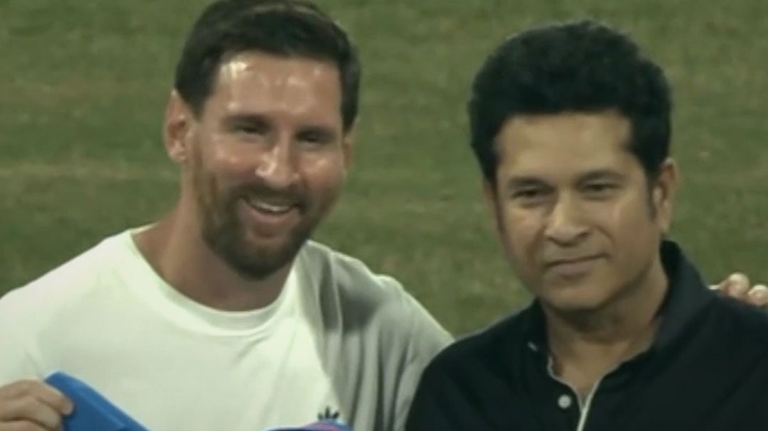Messi_Meets_Sachin