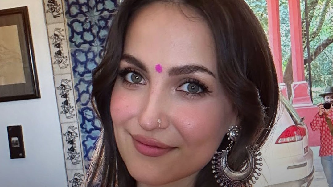 Elli Avram 