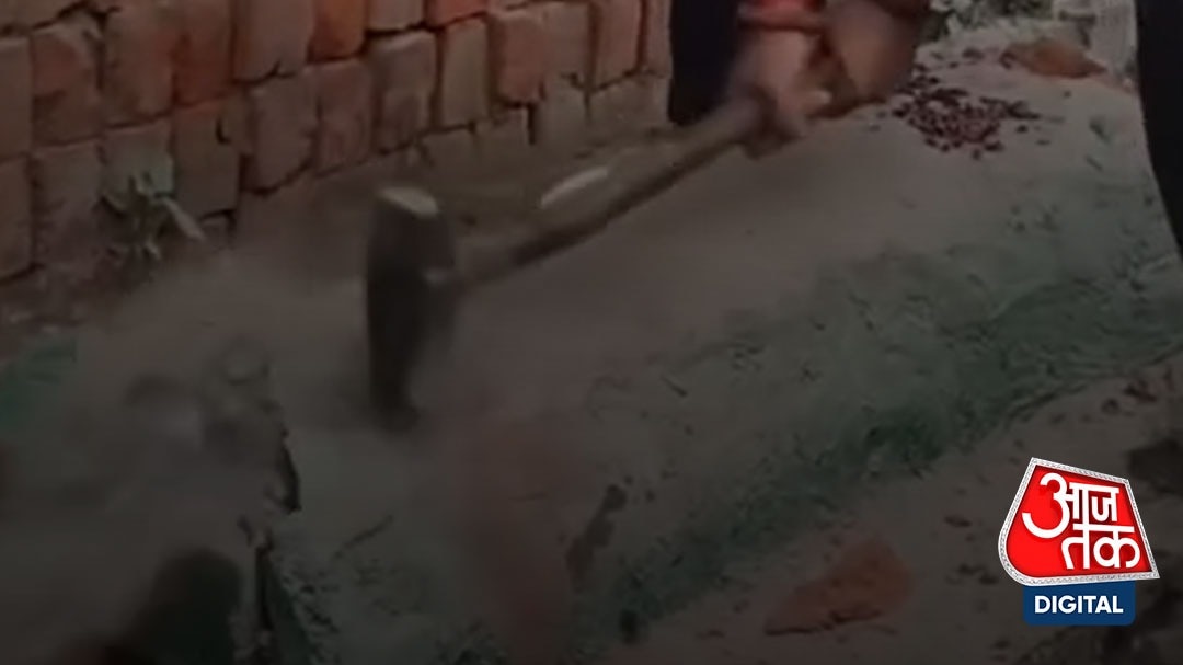 Bajrang Dal activist vandalized mazar in Fatehpur 