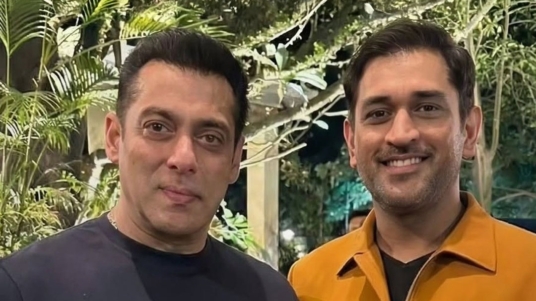 Salman and Dhoni 