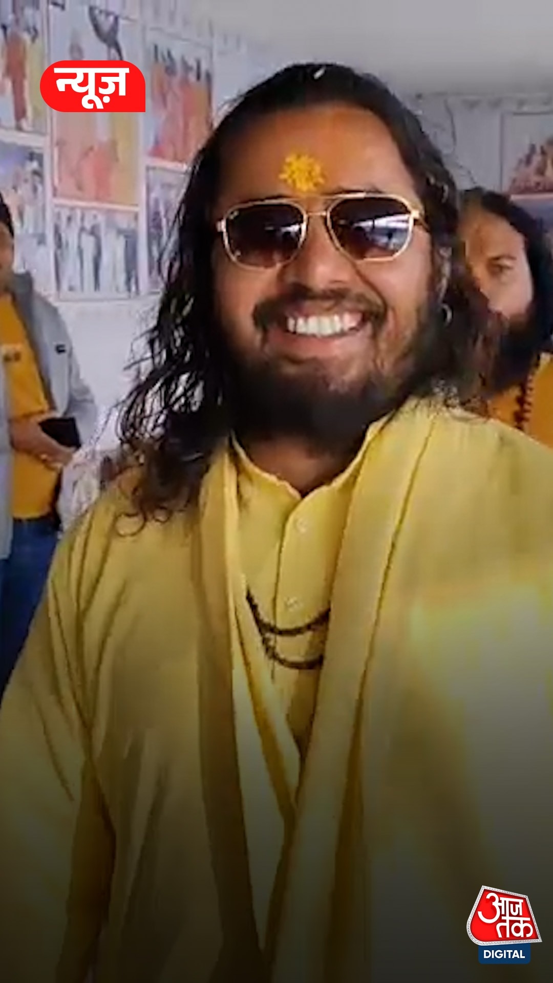 करोड़ों की कार से चलते हैं सतुआ बाबा