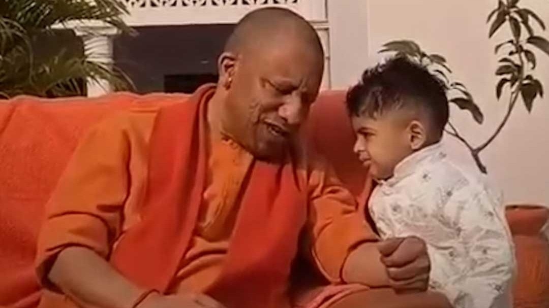 CM Yogi viral Video