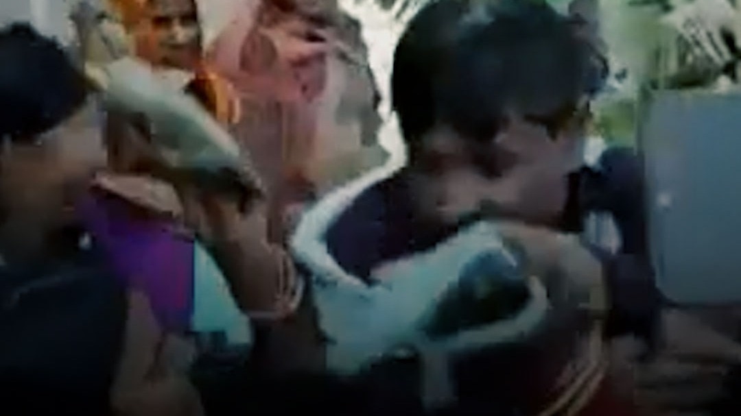 Madhubani teacher molesting schoolgirl