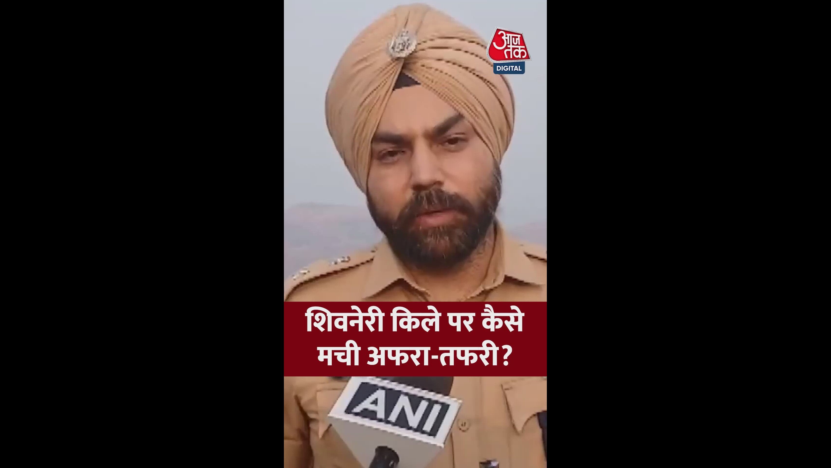 accident while descending on stairs due to slipping