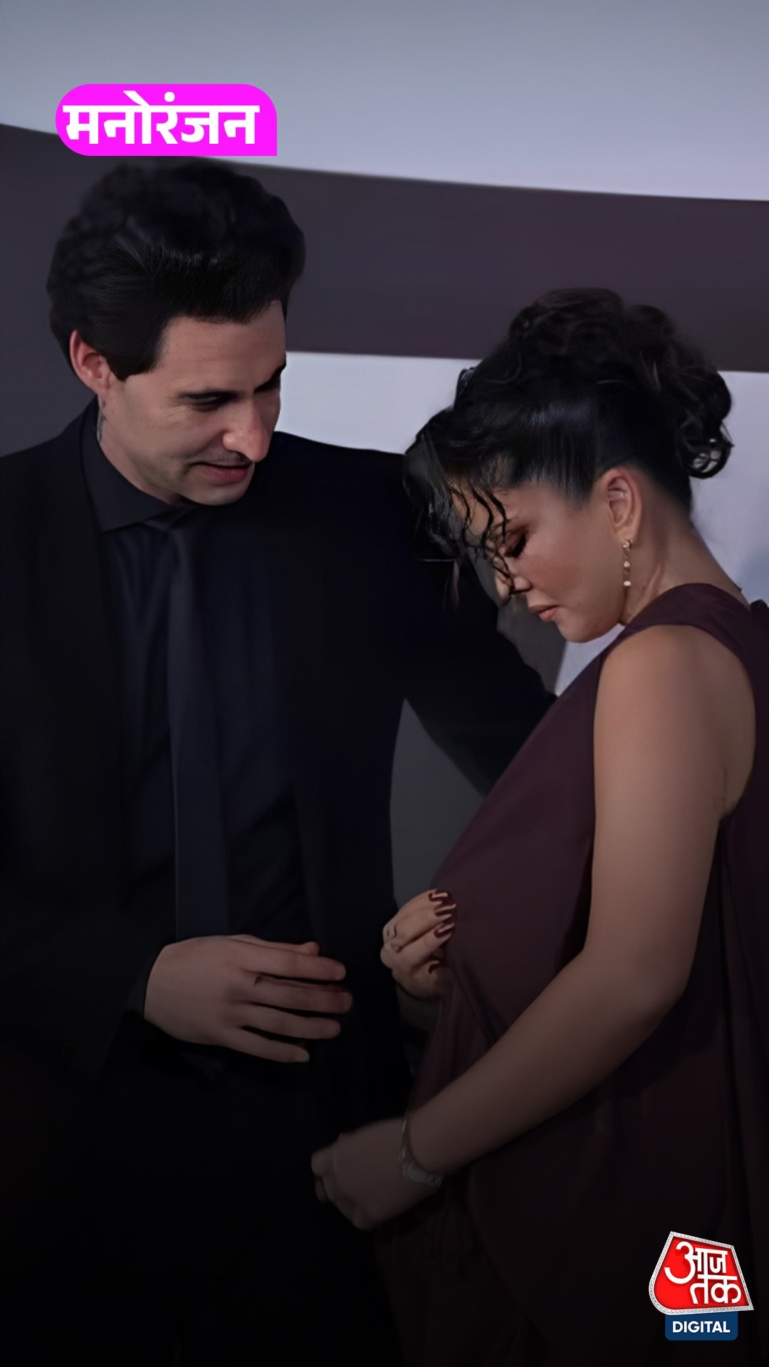 Sunny Leone Oops Moment: इवेंट में Wardrobe Malfunction