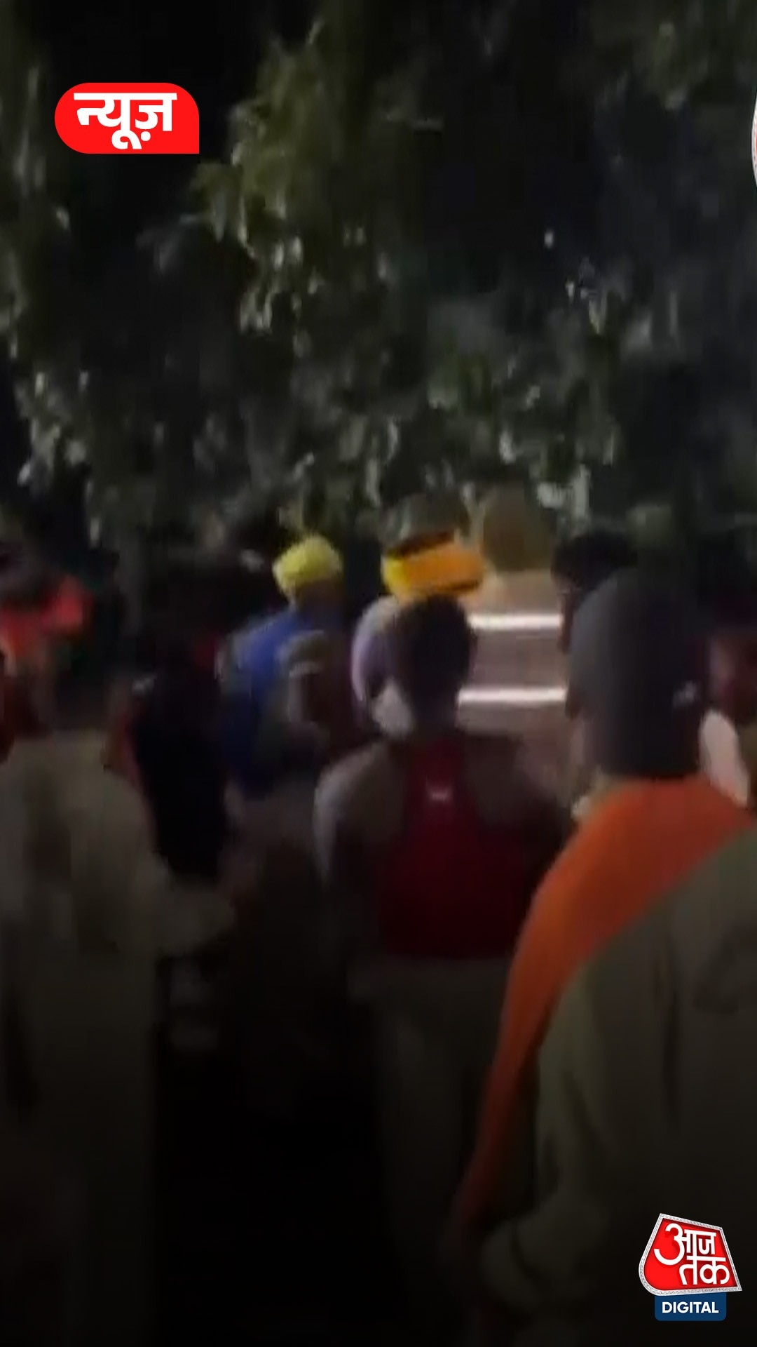 कांवड़ियों ने पेट्रोल पंप मालिक के बेटे के साथ की मारपीट