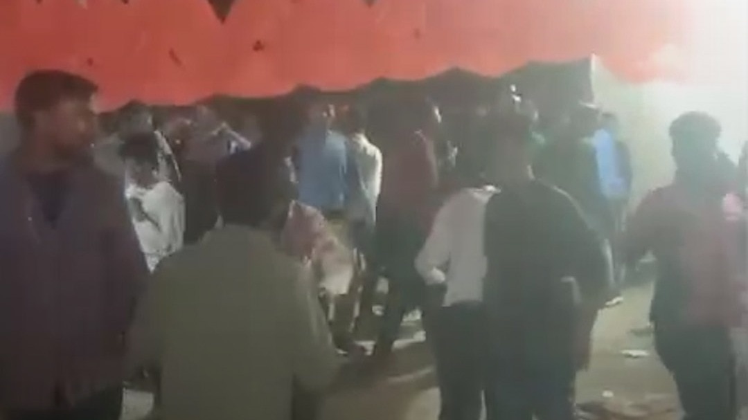 मंडप में बैठा दूल्हा निकला किन्नर 