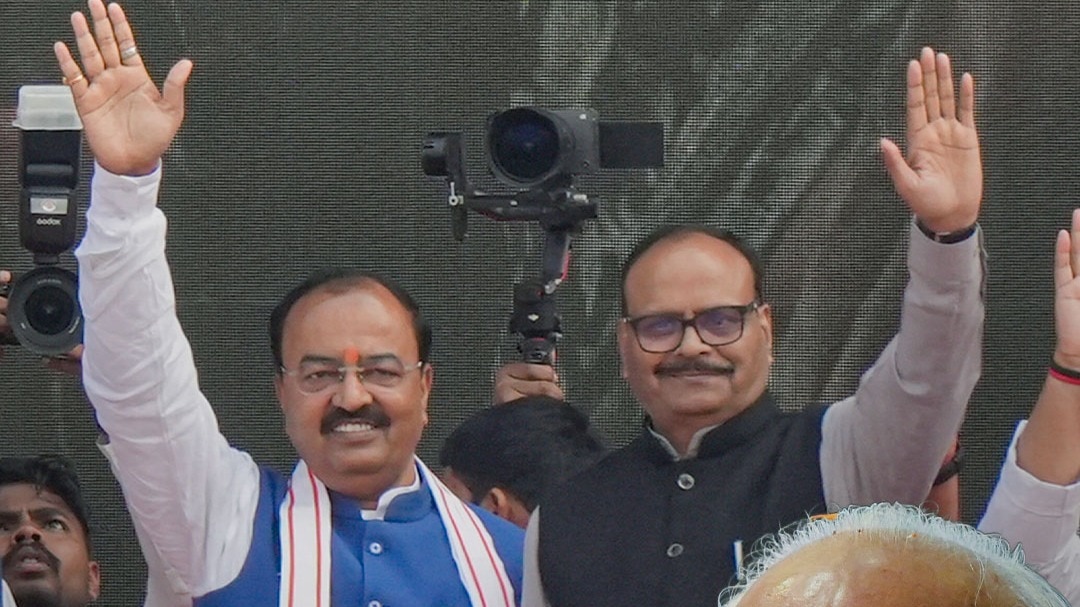 yogi deputies meet mohan bhagwat