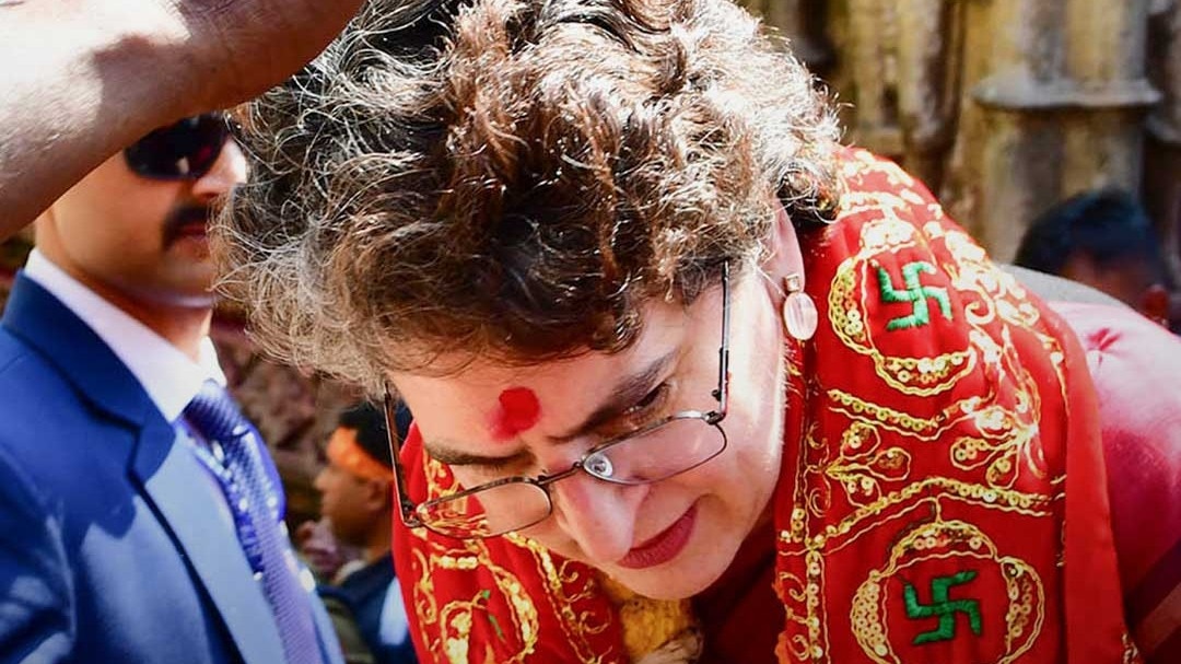 priyanka gandhi assam visit