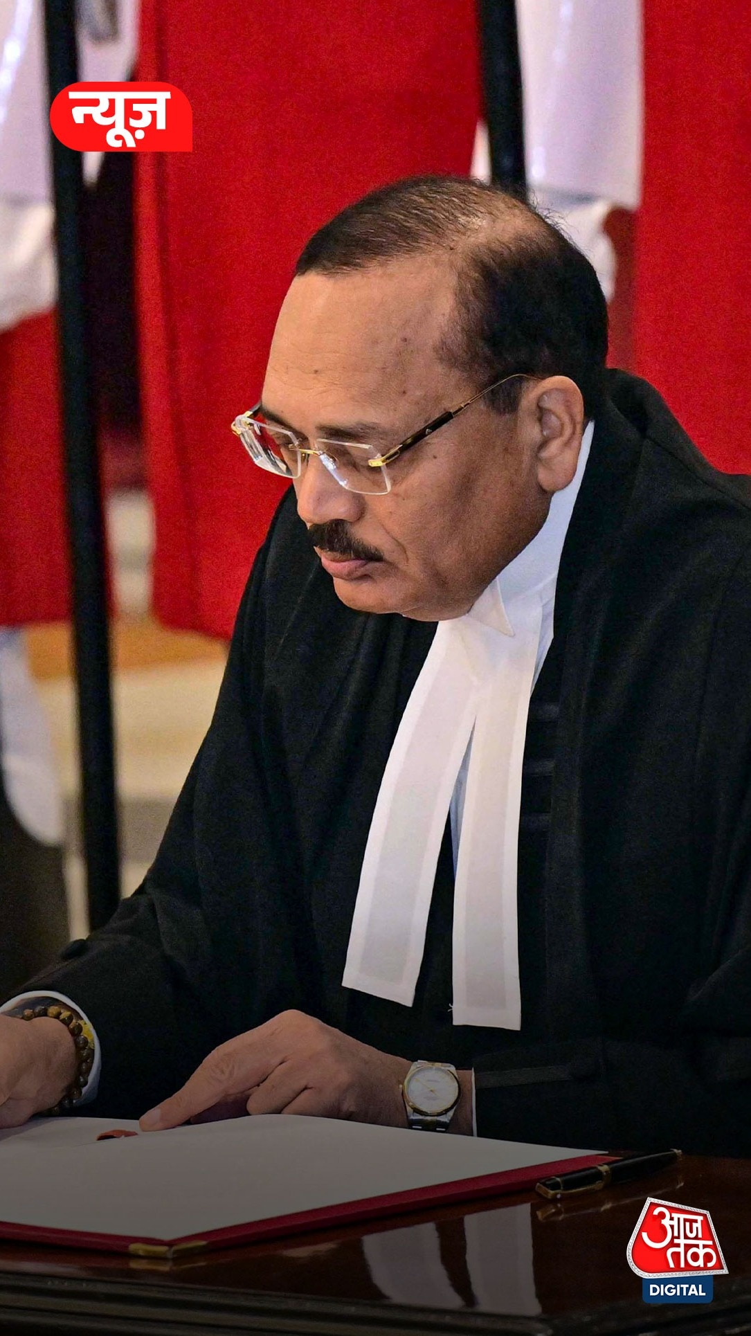 NCERT की 32 किताब विवाद को लेकर CJI हुआ सख्त, जानें...