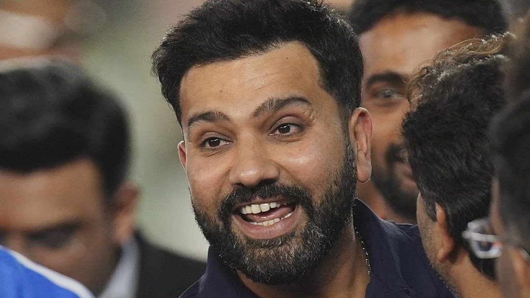 rohit sharma hugs coach gautam gambhir