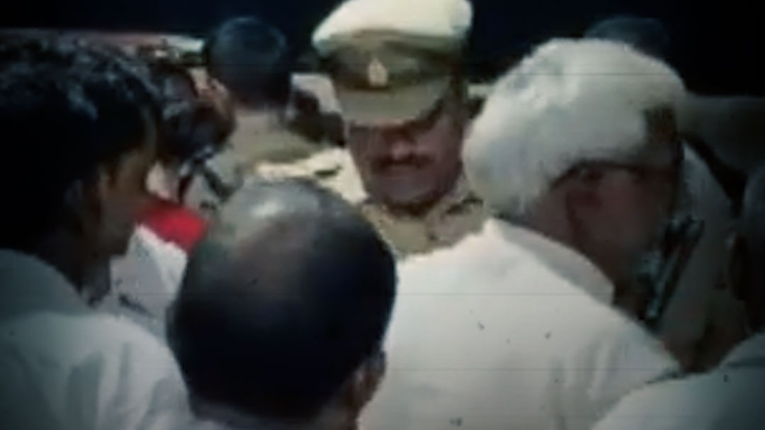 Road accident in amethi three people dead