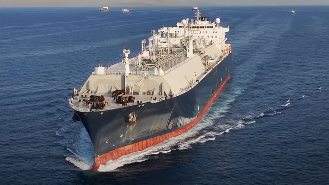 indian oil tanker reaches mumbai 